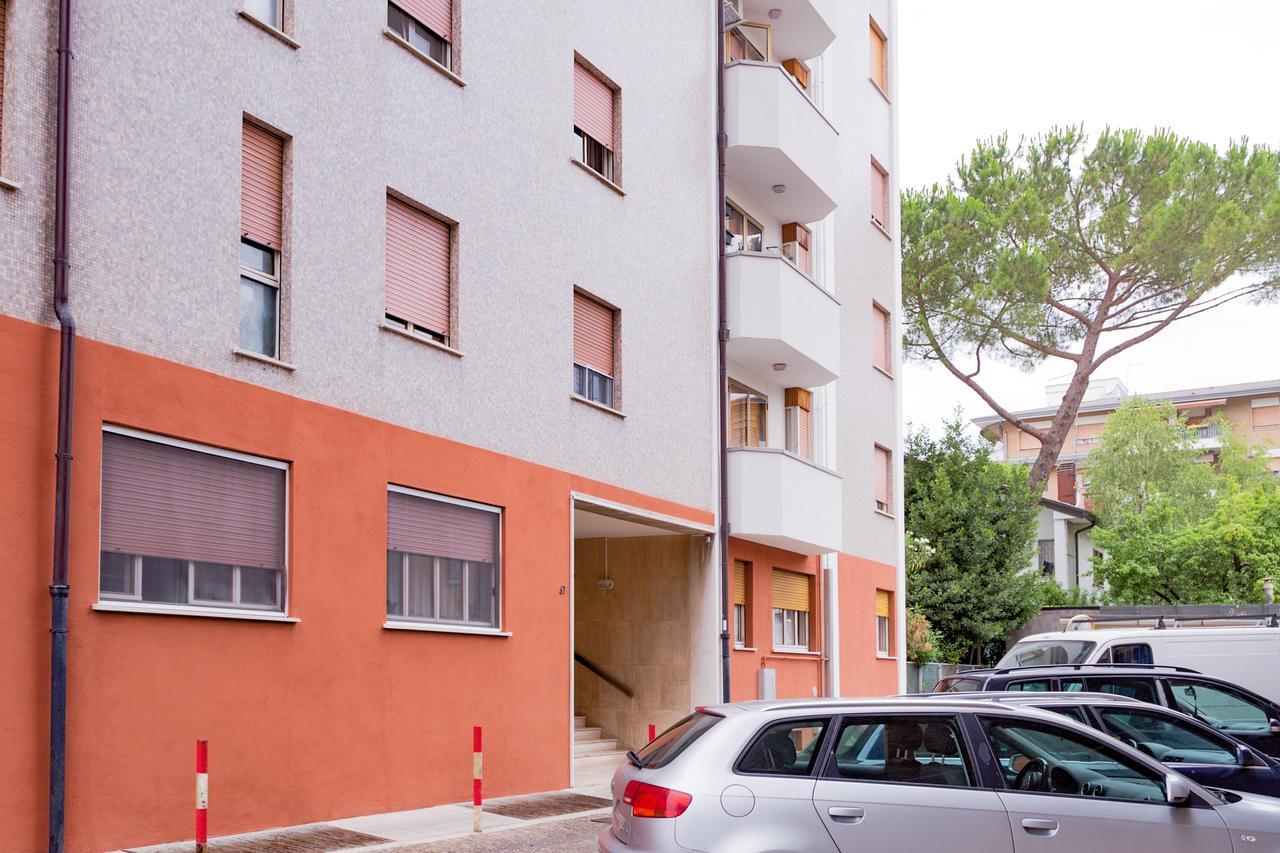 Appartement Bilocale Via Forni à Udine Extérieur photo